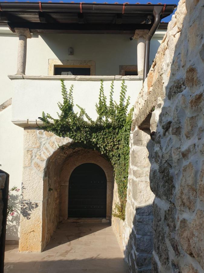 Art House 1800 Villa Tribalj  Bagian luar foto